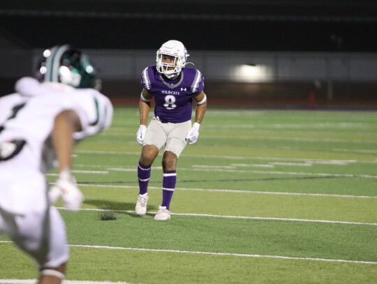 Elgin varsity football senior safety Anthony Alvarez drops back into coverage on Sept. 22 during the Wildcats’ 50-28 victory at home vs. Pflugerville Connally. Photo by Zoe Grames